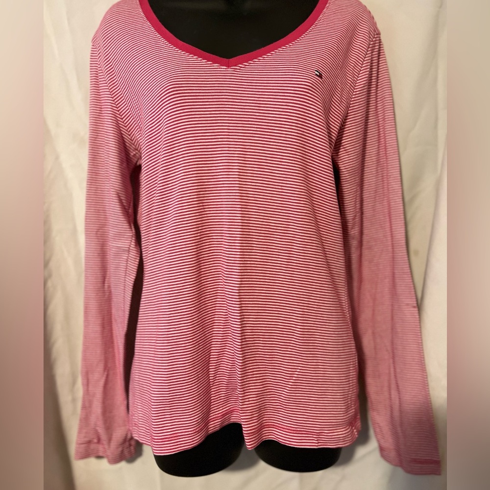 Tommy Hilfiger- Long Sleeve Tee, Large